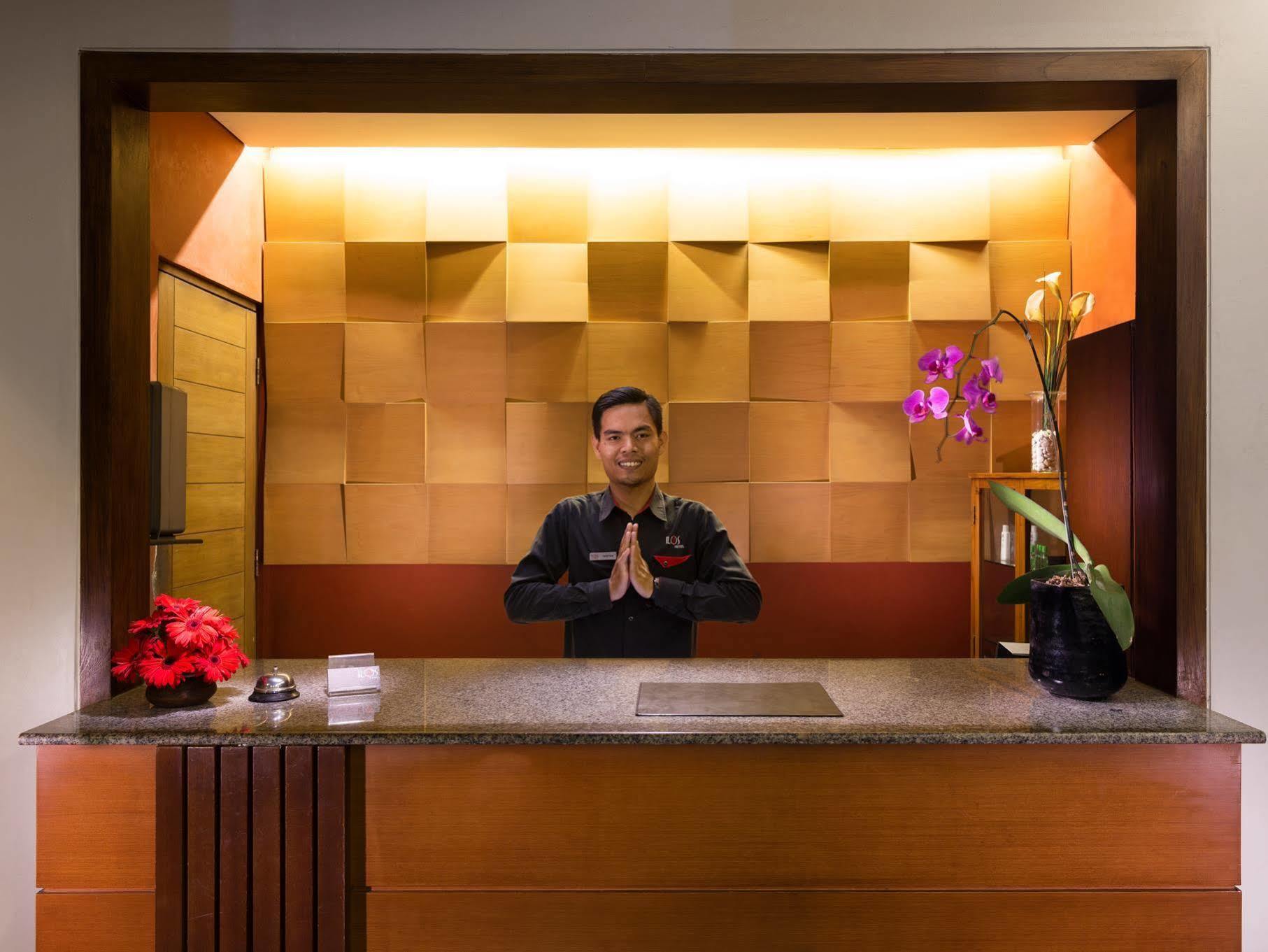 Ilos Hotel Bandung Exterior photo